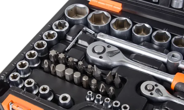 Набор инструментов, 1/2", 1/4", CrV, в кейсе 108 предметов Вихрь