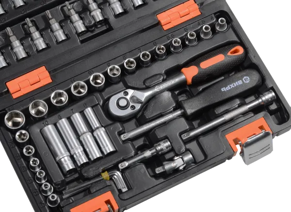Набор инструментов, 1/4", CrV, пластиковый кейс 57 предметов Вихрь