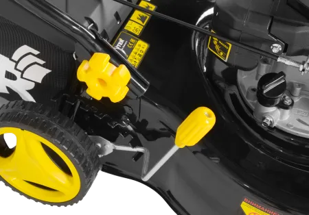 Газонокосилка бензиновая Huter GLM-4.0 T