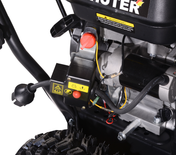 Снегоуборщик бензиновый Huter SGC 4100L